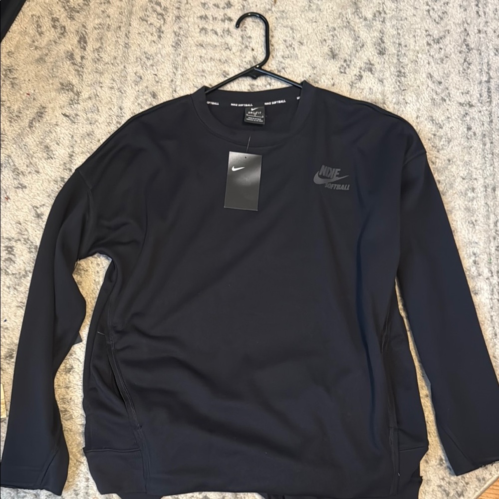 Nike Women’s Black crewneck